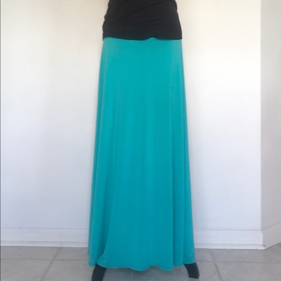 🌼3/$20🌼 Mono B Maxi Skirt - Picture 1 of 6